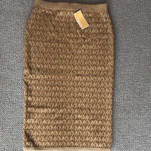Michael Kors Logo Pencil Skirt Metallic Husk Gold Size M Large NWT